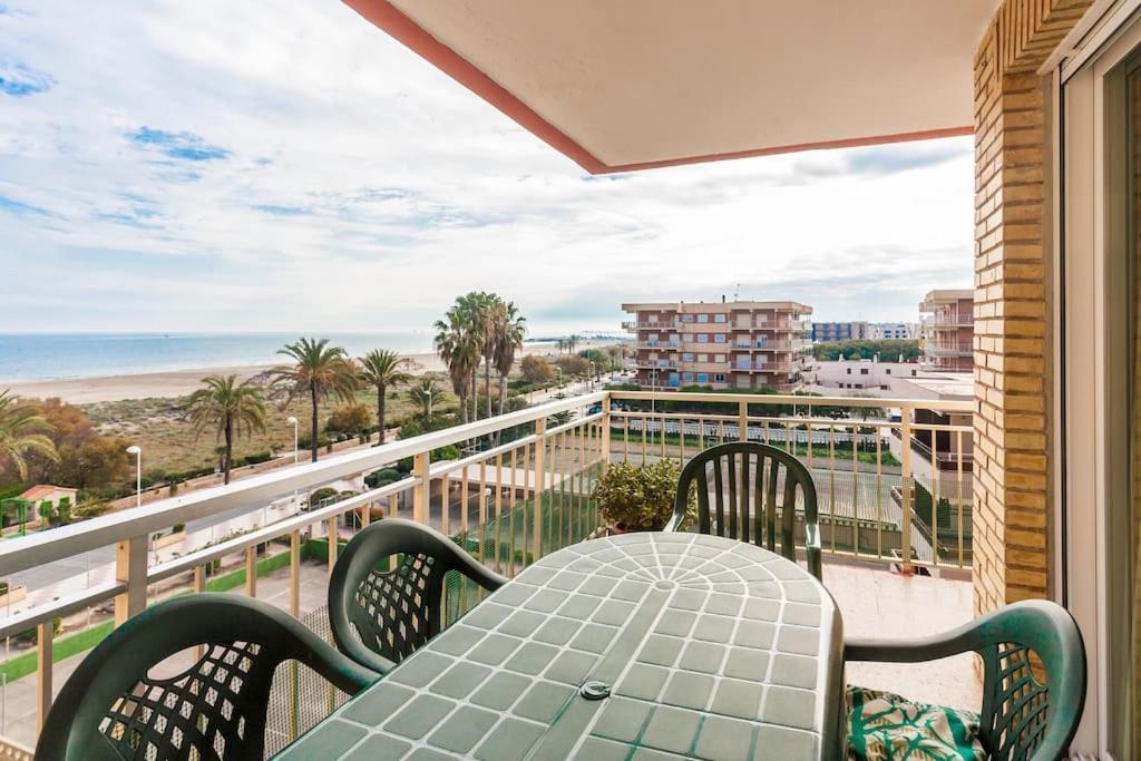 Vacaciones Canet Playa - En Primera Linea Канет-де-Беренгер Экстерьер фото