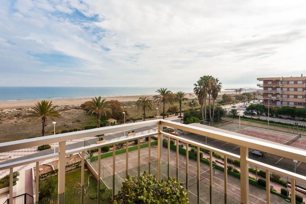 Vacaciones Canet Playa - En Primera Linea Канет-де-Беренгер Экстерьер фото