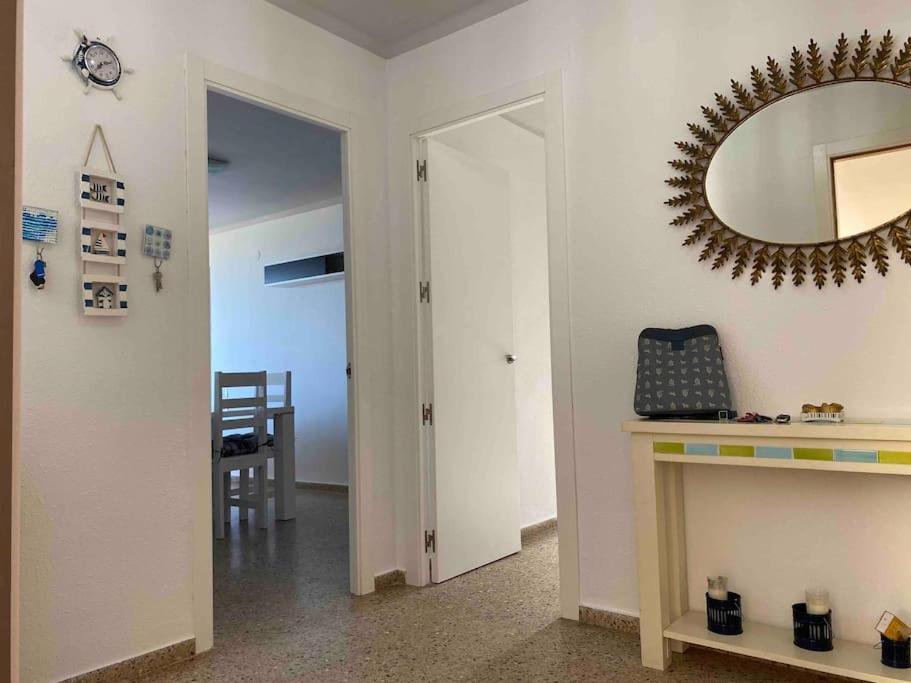 Vacaciones Canet Playa - En Primera Linea Канет-де-Беренгер Экстерьер фото